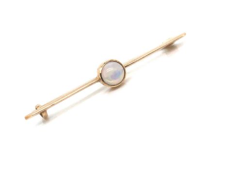 An opal bar brooch. Unhallmarked, assessed as 9ct gold. Length 4.8 cms. Weight 2.43 grams. 