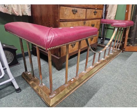 A vintage brass and leather top club fire fender.Internal at base – L 148 D 43 cmInternal at seat – L 134 D 39 cmExternal w 1