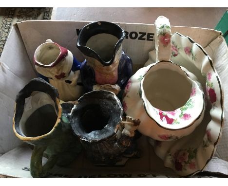 A group of 4 19th century toby jugs and a jug and basin (AF)