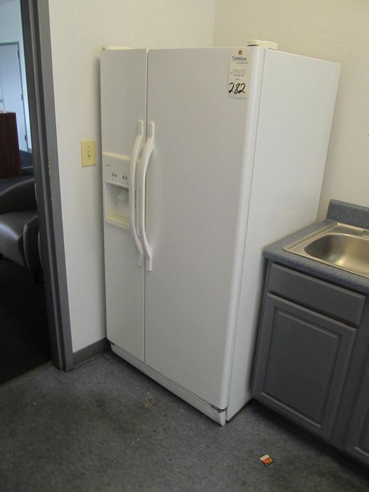 { Group of lots 282, 283 } Galaxy Model 106.55122700 Side By Side