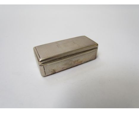 A white metal snuff/trinket box with gilt interior of rectangular form, 2cm x 6.5cm x 3cm, 58g