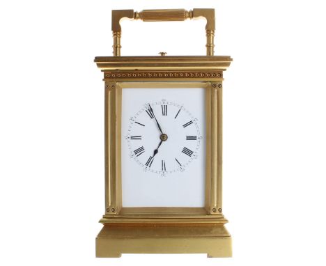 Good French repeater carriage clock striking on a gong, the movement back plate stamped Paris, no. 24976 and again on the bas