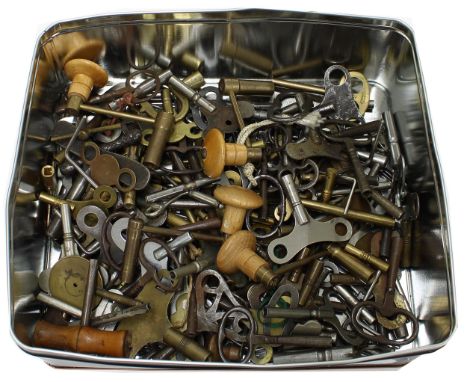 Large collection of mainly crank handle, steel and brass mantel clock keys (over 100) 