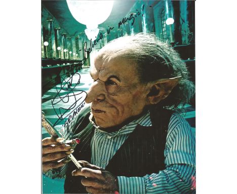 Warwick Davis Harry Potter genuine authentic signed 10x8 colour photo. Good Condition. All signed pieces come with a Certific