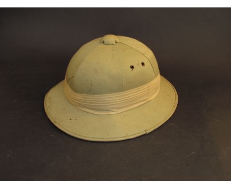 A military style pith helmet