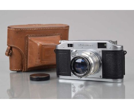 An Ilford Witness Rangefinder Camera, serial no 5300, shutter working, sticks to fully open on slow speeds, viewfinder clear,