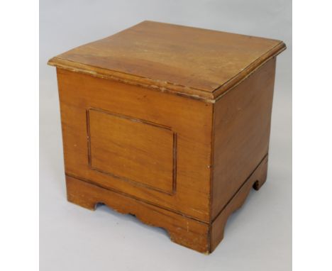 A late Victorian pale walnut box commode, with a ceramic insert, 47cm wide.