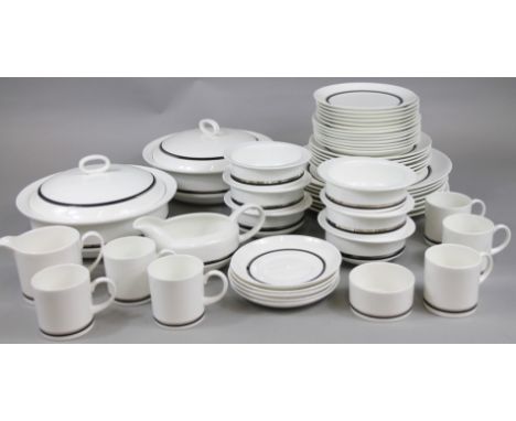A Wedgwood Charisma pattern Susie Cooper design part dinner and tea service
