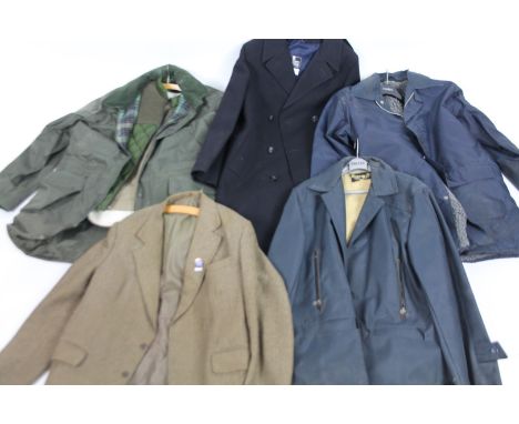 Various clothing jackets, three quarter length loose trench coat, sports jacket, Uniform waterproof coat etc. (a quantity)Fro