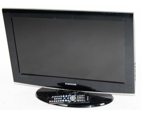 A Samsung 27" colour television, in black trim with cable and remote control.From the estate of R J 'Bob' Curry (Dec'd) of Gr