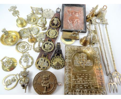 Lincoln Imp related and other brass ware, to include hand bell 14cm H, plaque, steam and vintage rally plaque, brass back pla