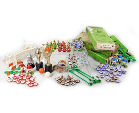 Various 1970s vintage Subbuteo part teams, in case, goals, 14cm W etc., light blue, dark blue colours, etc. (a quantity, AF)
