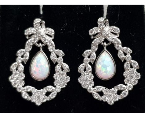 BELLE EPOQUE STYLE PAIR OF EARRINGS WITH OPAL PANELS