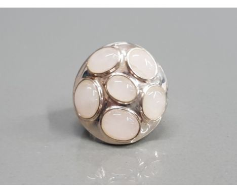 SILVER 6 STONE CREAM STONE RING 26.3G GROSS