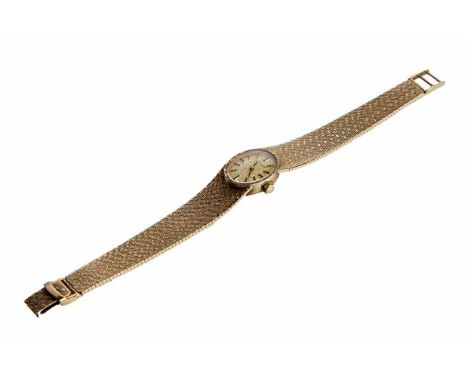 Ladies’ vintage Longines 9ct yellow gold bracelet watch, oval textured dial, with textured finish bezel, case size 17mm wide,