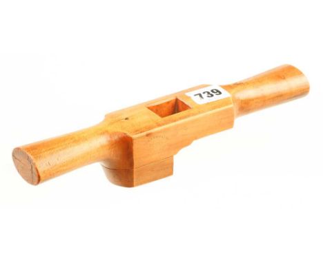 A boxwood handrail shave by CLEGG Shepherd's Bush G+