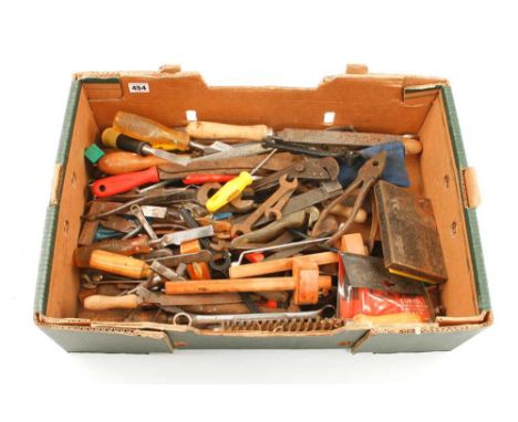 A box of tools G