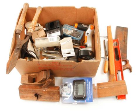 A box of tools G
