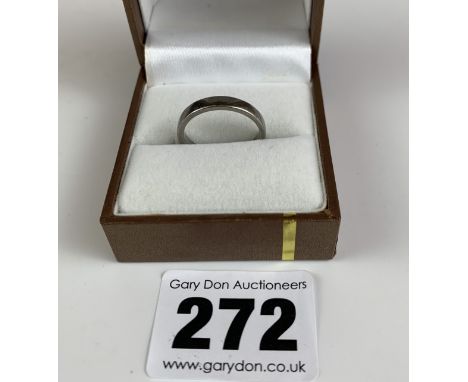 Palladium wedding band, size K, w: 2.5 gms