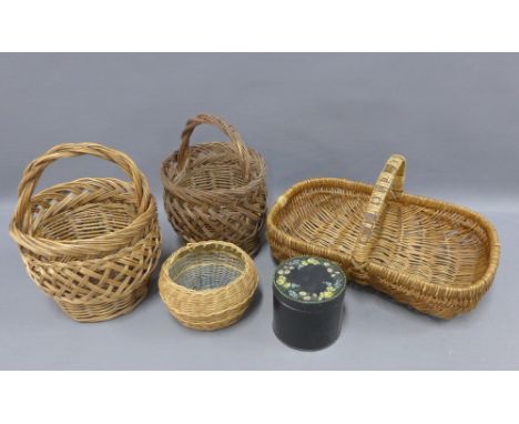 Collection of vintage baskets and a tin (5) 
