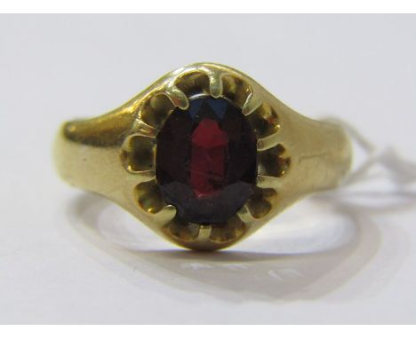 HEAVY WEIGHT GARNET GYPSY STYLE RING, 18ct yellow gold vintage Chester HM, approx. 10.8 grams, size V/W 