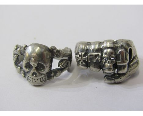 2 x GERMAN STYLE SILVER RINGS, 1 of skull form, sizes Q &amp; R 