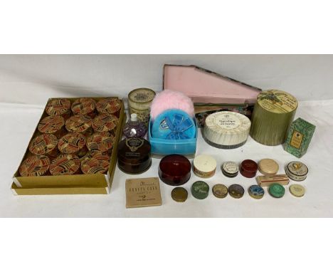 A collection of vintage body and face powders to include  Felix Boissard, Rachel, M Bertin &amp; Co, Cleo, Richard Hudnut, Ch