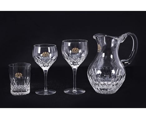 A LARGE SUITE OF CRYSTAL TABLE GLASSES
Comprising: 19 red wine (18.5cm); 20 white wine (17cm); 16 tumblers (10cm); and 2 wate