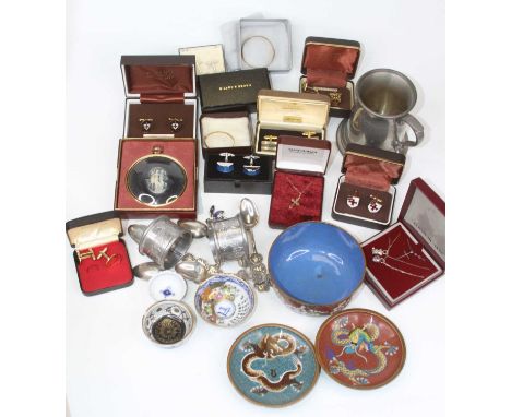 Miscellaneous items to include a 9ct gold baby bangle, enamel cufflinks, Chinese porcelain dishes, etc