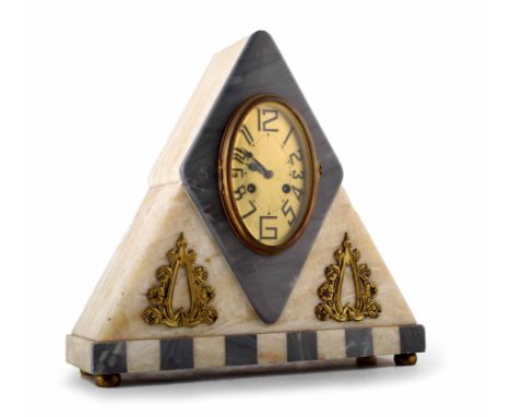 A French Art Deco pyramid marble mantel clock. A blue marble diamond with white marble pyramids forms the case with gilded di