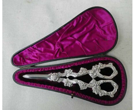 A fine pair of late Victorian silver Grape Scissors, cast handles as fruiting vine, William Hutton and Sons, London 1891, in 