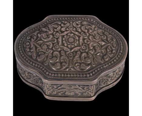 An Indian silver snuffbox, shaped form with allover relief embossed foliate decoration, 6.6 x 4.5cm, 2.1oz . Condition Report
