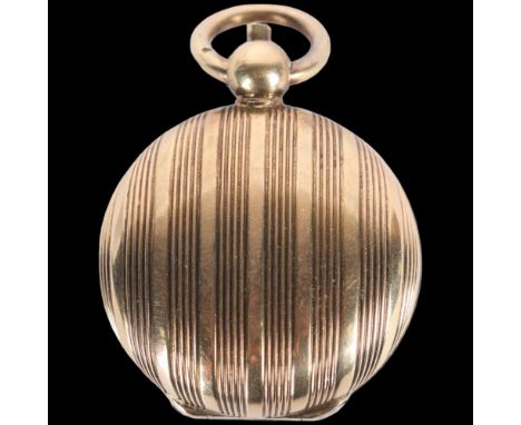 An Antique Continental silver gilt sovereign coin case, allover ribbed decoration with engine turned coin holder, 3cm . Condi