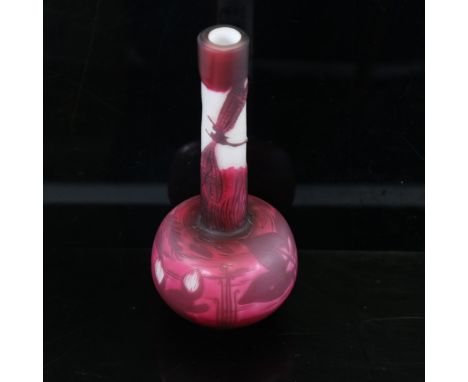 DAUM NANCY - red and white overlay cameo glass shaft and globe vase, with lily designs, height 16cmGood condition, no chips o