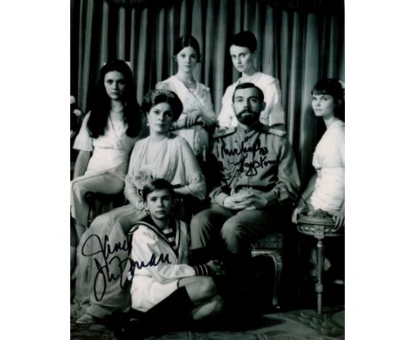 NICHOLAS AND ALEXANDRA: Signed 8 x 10 photograph by both Michael Jayston (Tsar Nicholas II) and Janet Suzman (Tsarina Alexand
