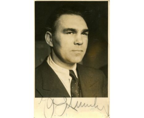 SCHMELING MAX: (1905-2005) German Boxer, World Heavyweight Champion 1930-32. Vintage signed sepia postcard photograph of Schm