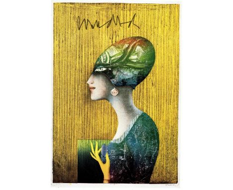 ARTISTS: Paul Wunderlich (1927-2010) German painter, sculptor and graphic artist. Signed colour 4 x 6 postcard featuring a re