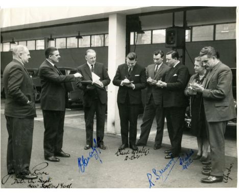 LAW ENFORCEMENT: An unusual vintage signed 9.5 x 7.5 photograph by John Du Rose, Detective Chief Superintendent of Scotland Y