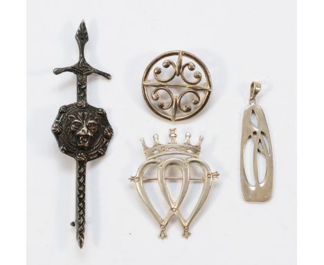 Ola Gorie, a 925 silver Celtic design brooch, 25mm, two silver brooches, largest 85mm, with an unmarked silver pendant, 26g