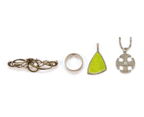 Two 925 silver pendants, one with green enamel, a 925 silver and enamel ring, O, with a 925 silver Celtic design brooch, 55mm