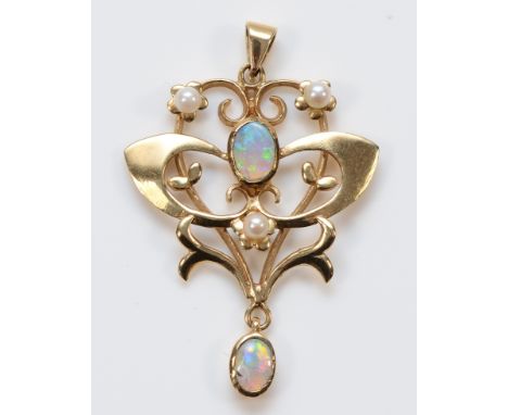 A 9ct gold cultured pearl and opal pendant, 35mm, 3g