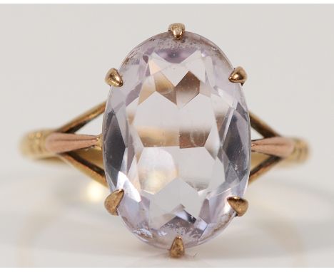 A 9ct gold amethyst cocktail ring, 15mm x 10mm amethyst, Q, 2.9g