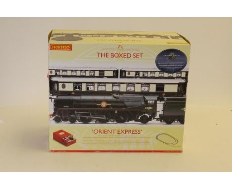 Hornby 00 Gauge R1038 The Boxed Set 'Orient Express', outer box and inner red box with drawers, comprising BR green rebuilt 3