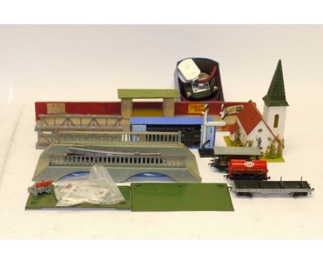 Hornby Dublo LMS Tank Locomotive, Trucks and other Accessories by various makers, LMS black 0-6-2 Tank 6917, in base of origi