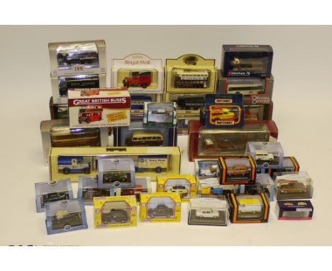 Boxed Die Cast Models, A collection of vintage commercial and private vehicles, including 1:76,1:43 and 1:87 scale models by 