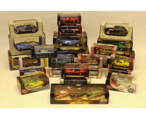 Boxed Models of American Vehicles, A collection of vintage and modern private vehicles 1:43 and 1:24 scale, including example