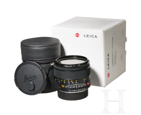 Leitz Summilux-R 1:1.4/50 Normalobjektiv  Seriennummer 3821344. Klare Optik, kein Staub, kein Pilz, leichtgängig. R-Anschluß.