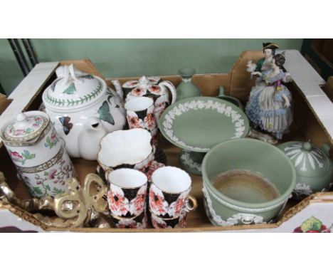 A BOX CONTAINING A SELECTION OF WEDGWOOD GREEN JASPERWARE, a large Portmeirion teapot, and a Wileman &amp; Co. fluted part te