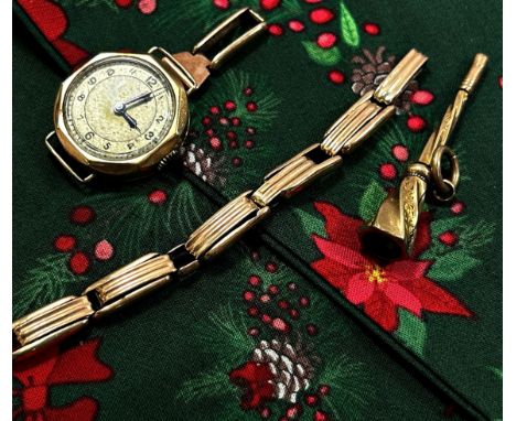 A vintage 9ct yellow gold cased wristwatch, the dial marked Pleasance &amp; Harper, on 24mm case, with 9ct gold strap (AF) 21