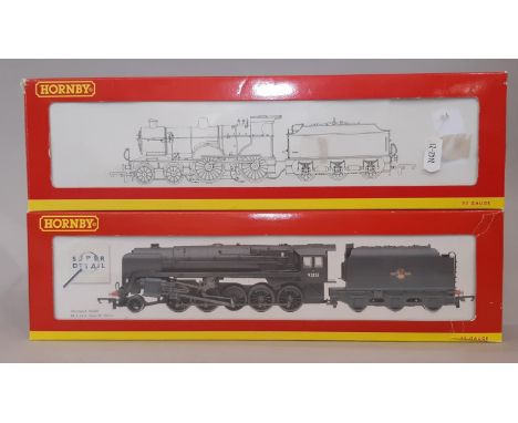 Two boxed 00 gauge locomotives by Hornby comprising R2200A Class 9F 2-10-0 no 92134 with weathered finish (and accoutrements)